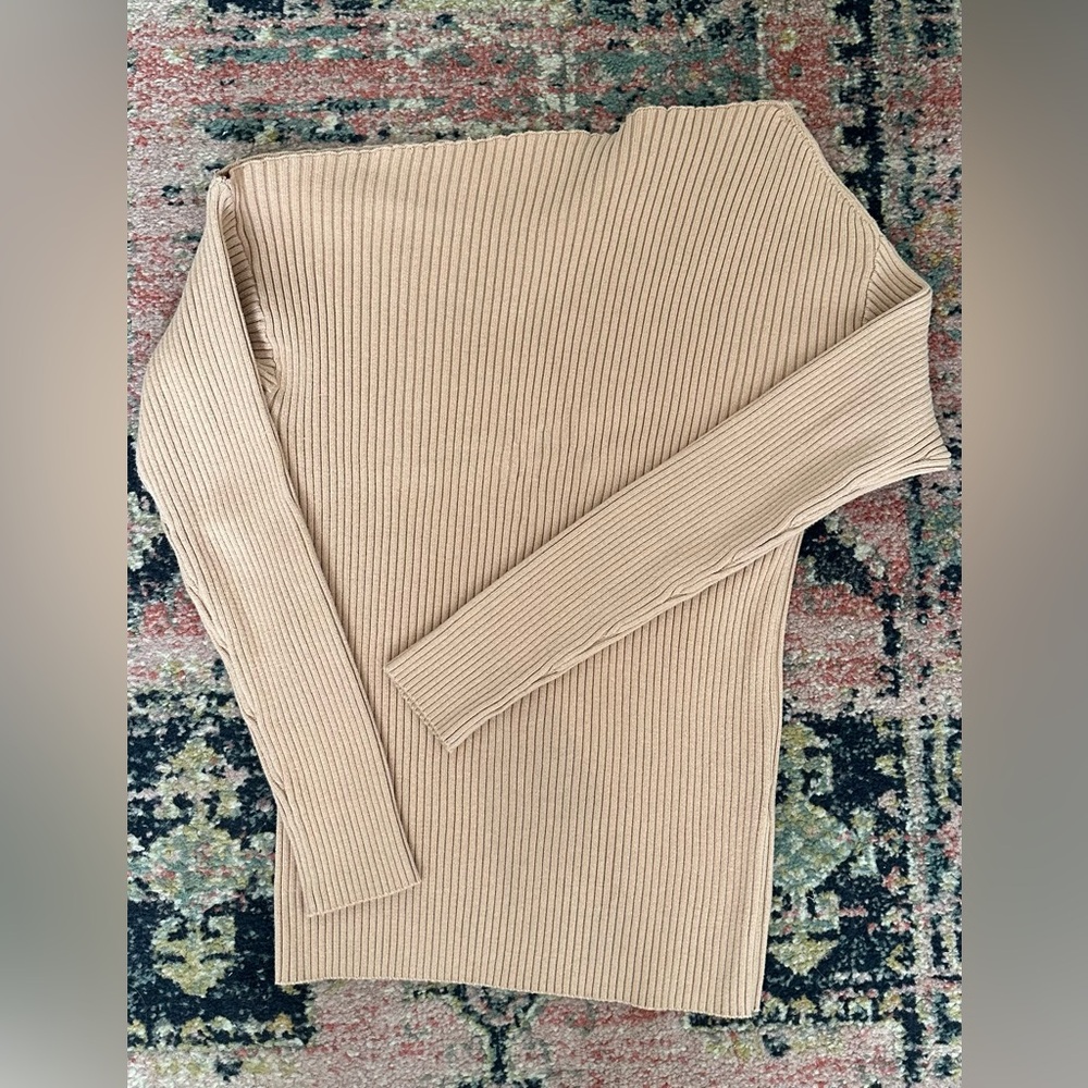 MAJORELLE x Revolve Twist Sweater (Size M) - Picture 3 of 5